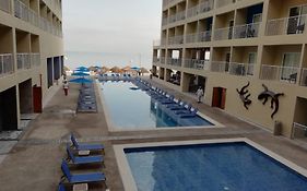 Decameron La Marina